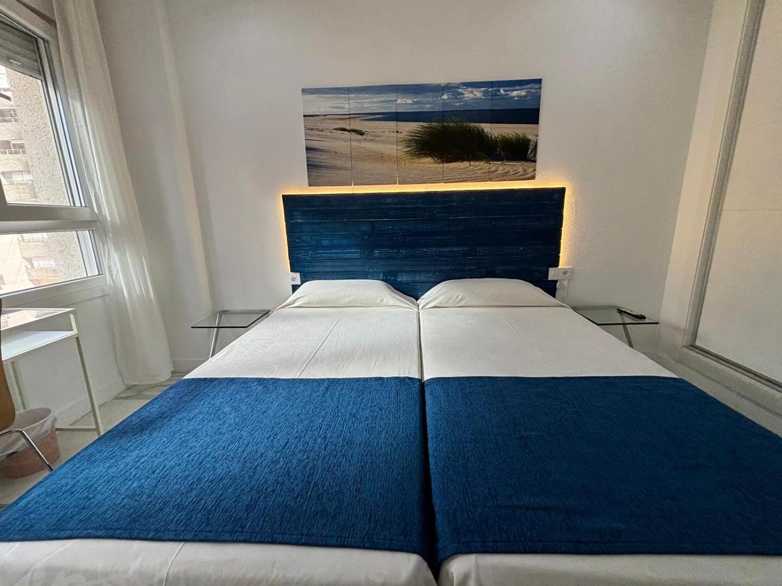 Apartamentos Turisticos Imar Кадис Экстерьер фото
