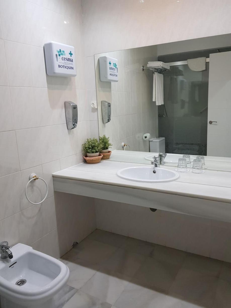 Apartamentos Turisticos Imar Кадис Экстерьер фото